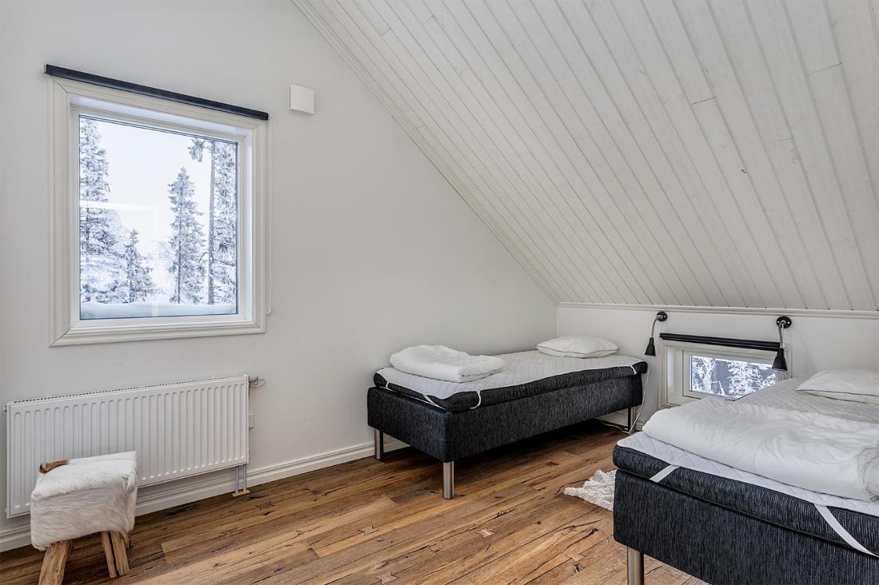 Ottsjoe Bear Lodge Bagian luar foto